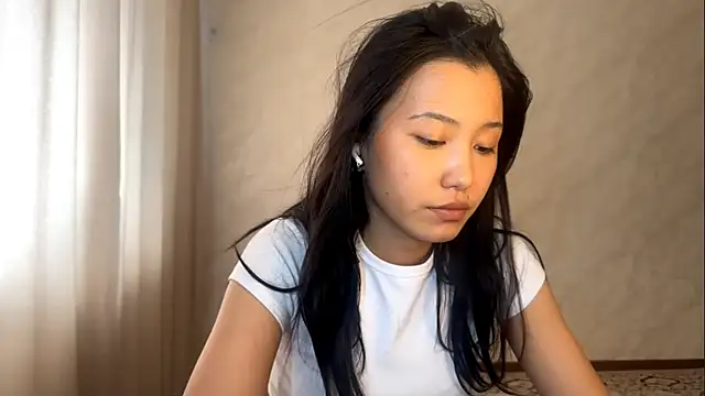 AikoHokonu online show from July 2, 2026, 6:52 am