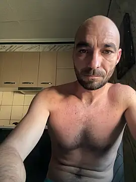 17vio online show from July 5, 2026, 5:25 am