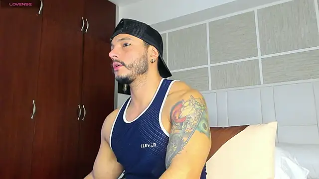 ismaels11 online show from July 27, 2026, 12:34 pm