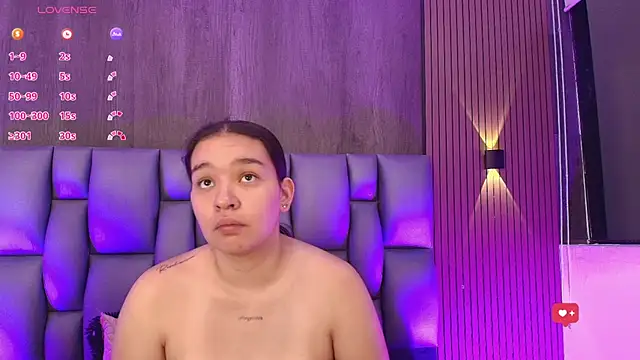 Snapshot of sophi_taylor chatting on June 29, 2026, 10:48 am sophi taylor online show from June 29, 2026, 10:48 am