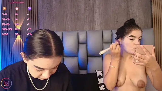Snapshot of sophi_taylor chatting on August 3, 2026, 11:59 am sophi taylor online show from August 3, 2026, 11:59 am