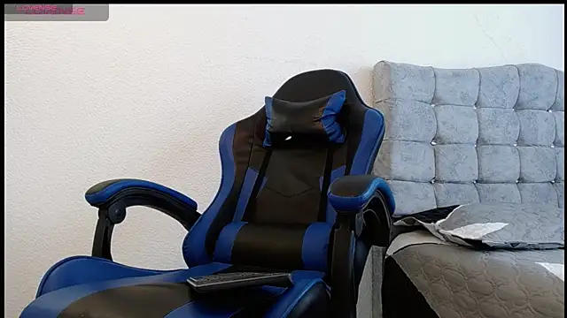Hot teo1 online show from July 7, 2026, 11:47 am