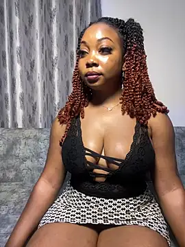 Hot Candyy  online show from July 17, 2026, 7:37 am