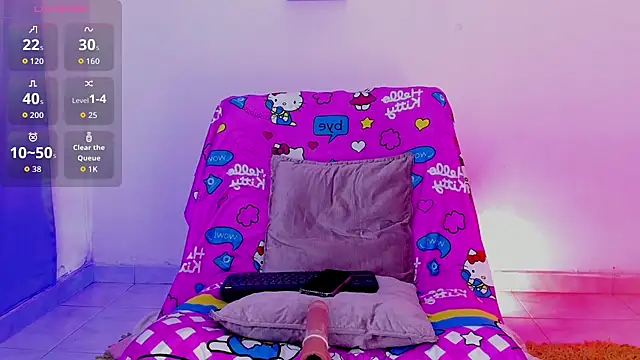 Snapshot of lulu_petite chatting on July 20, 2026, 6:21 pm lulu petite online show from July 20, 2026, 6:21 pm