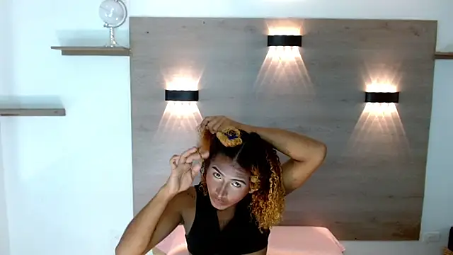 AshleySofiaThenison online show from July 18, 2026, 1:26 pm