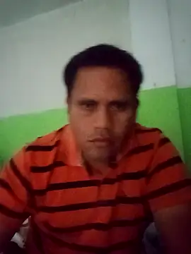 Snapshot of Parejacomplacient chatting on July 31, 2026, 7:24 pm Parejacomplacient online show from July 31, 2026, 7:24 pm