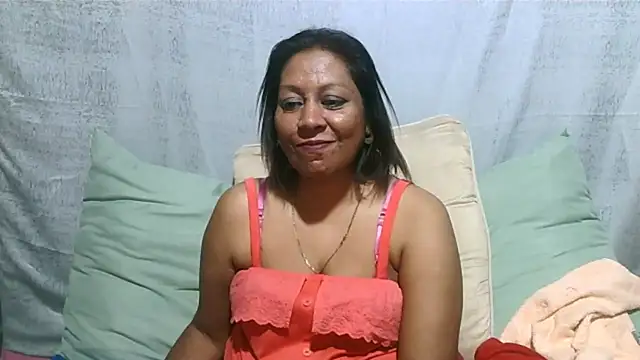 IndianSexyMilf69 online show from July 7, 2026, 6:47 am