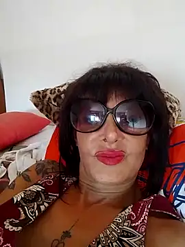 Snapshot of stellina73 chatting on July 17, 2026, 2:24 pm stellina73 online show from July 17, 2026, 2:24 pm