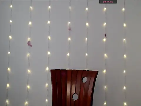Snapshot of kittysami chatting on July 24, 2026, 8:51 pm kittysami online show from July 24, 2026, 8:51 pm