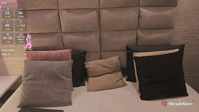EllieAdeline online show from July 3, 2026, 4:08 am