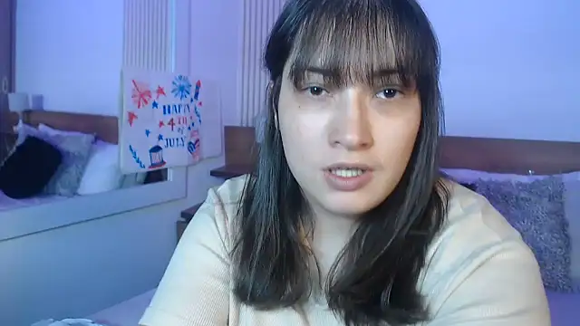 ValentinaGreyy online show from July 4, 2026, 8:37 pm