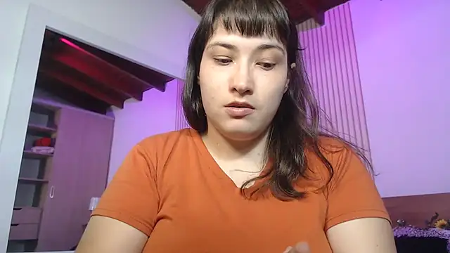 ValentinaGreyy online show from July 21, 2026, 10:23 pm