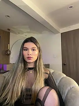 emilyvex online show from June 20, 2026, 2:03 am