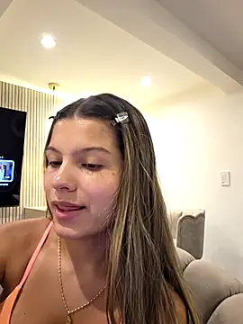 emilyvex online show from August 4, 2026, 5:10 am