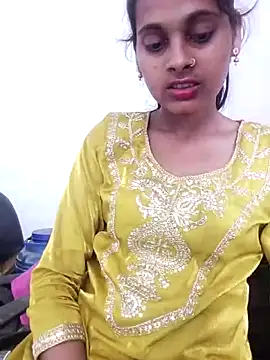 Snapshot of sexy_kajal9 chatting on June 6, 2026, 4:17 am sexy kajal9 online show from June 6, 2026, 4:17 am