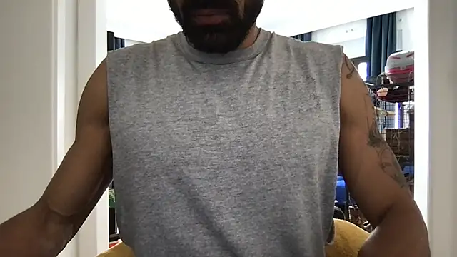 Snapshot of omni_fit chatting on May 30, 2026, 2:25 pm omni fit online show from May 30, 2026, 2:25 pm