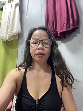 honghong mother online show from June 22, 2026, 1:07 am