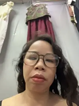 honghong mother online show from July 2, 2026, 4:51 am