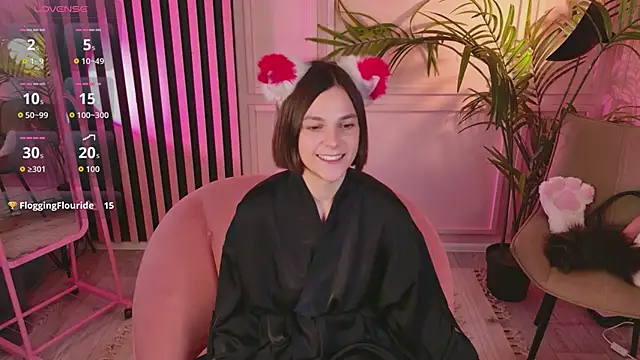 Snapshot of Emi_Mi_ chatting on June 1, 2026, 6:26 am Emi Mi online show from June 1, 2026, 6:26 am