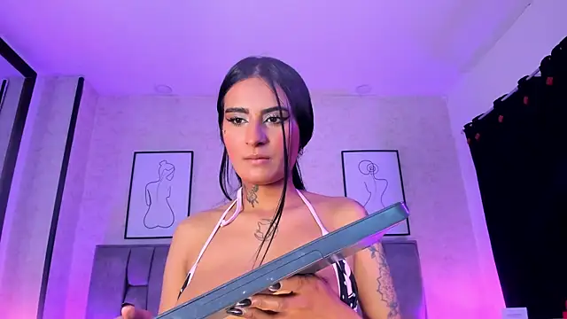 Celine Carter online show from July 28, 2026, 12:48 pm