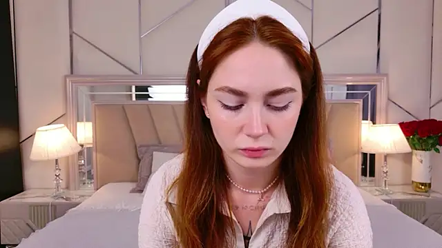 OliviaBrayan online show from July 28, 2026, 5:12 pm