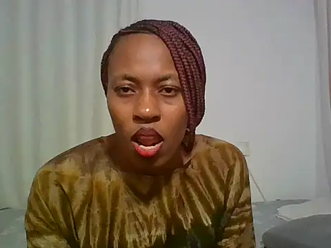 Cutie blondiey online show from July 27, 2026, 7:21 pm