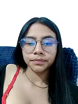Sofielovee-01 online show from July 29, 2026, 1:15 am