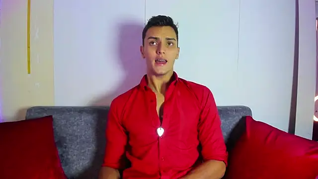 andrewevans46 online show from June 10, 2026, 1:43 pm