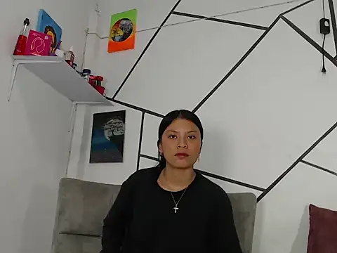 Snapshot of charlotte_vickie chatting on July 10, 2026, 11:02 am charlotte vickie online show from July 10, 2026, 11:02 am