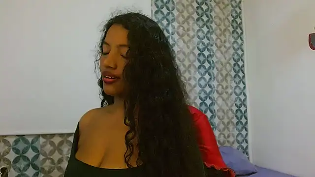 Isabellacarson online show from July 28, 2026, 6:20 pm
