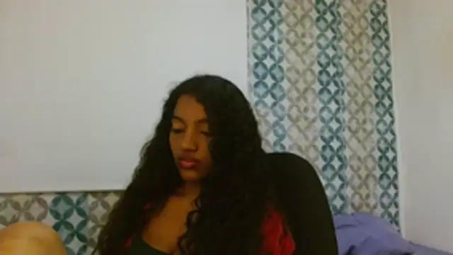 Isabellacarson online show from July 28, 2026, 7:39 pm