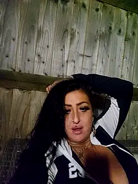 Angeldevlin81 online show from July 5, 2026, 11:45 pm