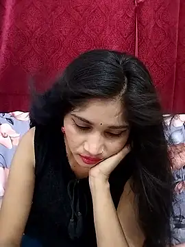 Naughty Kiara  online show from June 23, 2026, 4:32 am