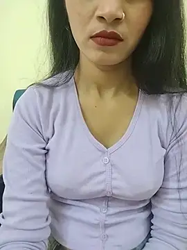 Naughty Kiara  online show from July 13, 2026, 3:53 am