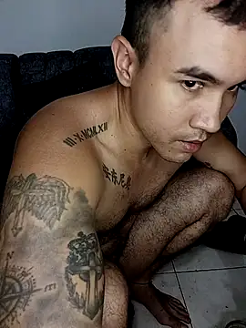 ANDRES HOT-1996 online show from December 19, 2025, 5:47 am