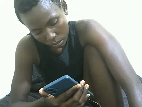 cute avy0 online show from June 16, 2026, 6:32 pm