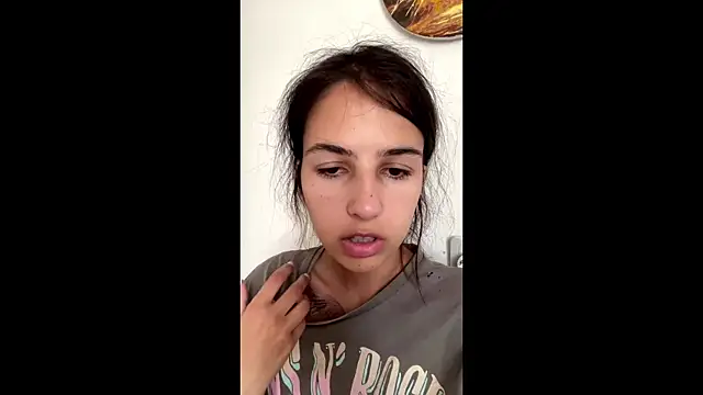 SindyKay online show from June 22, 2026, 5:04 am