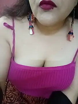 Pooki girl online show from June 5, 2026, 7:47 am