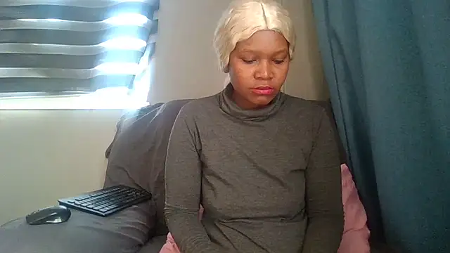 sweetxseductive online show from July 23, 2026, 6:11 am