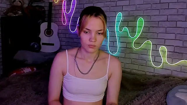 Milena Stasym online show from July 28, 2026, 2:57 pm