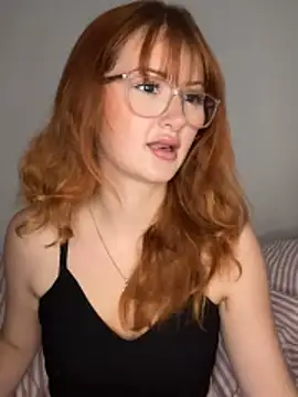 BunnyandBrookes  online show from June 18, 2026, 11:03 am