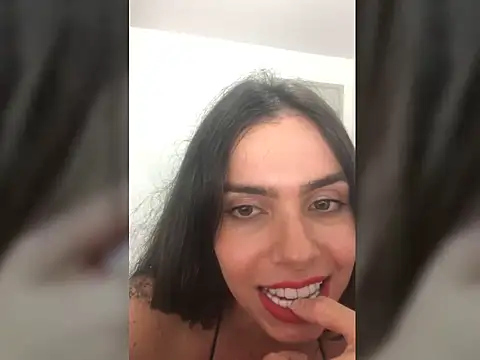 MarianeWilly online show from May 31, 2026, 12:08 am