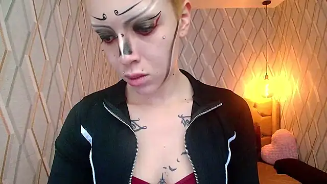 JeannMarie online show from July 23, 2026, 3:04 am