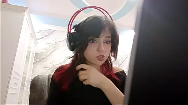 bunnyhoneylovehands online show from July 23, 2026, 8:29 pm