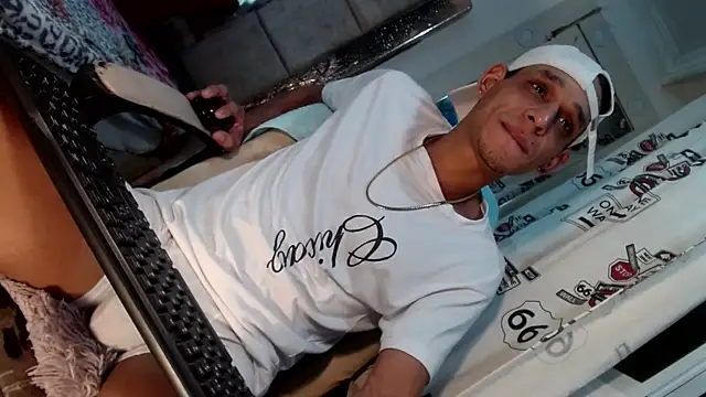 Brendt Hotx online show from July 24, 2026, 11:14 pm