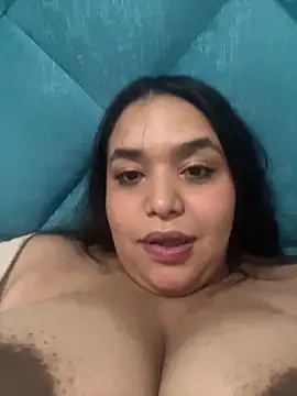 Snapshot of isisjhonson777 chatting on June 10, 2026, 5:07 am isisjhonson777 online show from June 10, 2026, 5:07 am