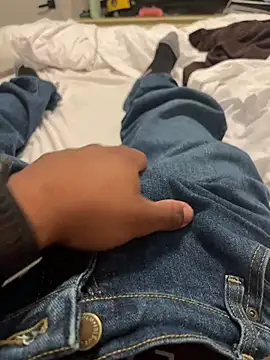 BIGPOPPSFORYOU online show from June 4, 2026, 11:22 pm