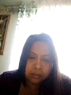 Snapshot of Pinayhotmom26 chatting on June 7, 2026, 6:28 am Pinayhotmom26 online show from June 7, 2026, 6:28 am