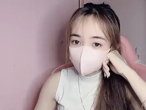 Alee8668 online show from July 26, 2026, 9:16 am