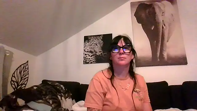 sexujuly88 online show from July 22, 2026, 9:39 pm